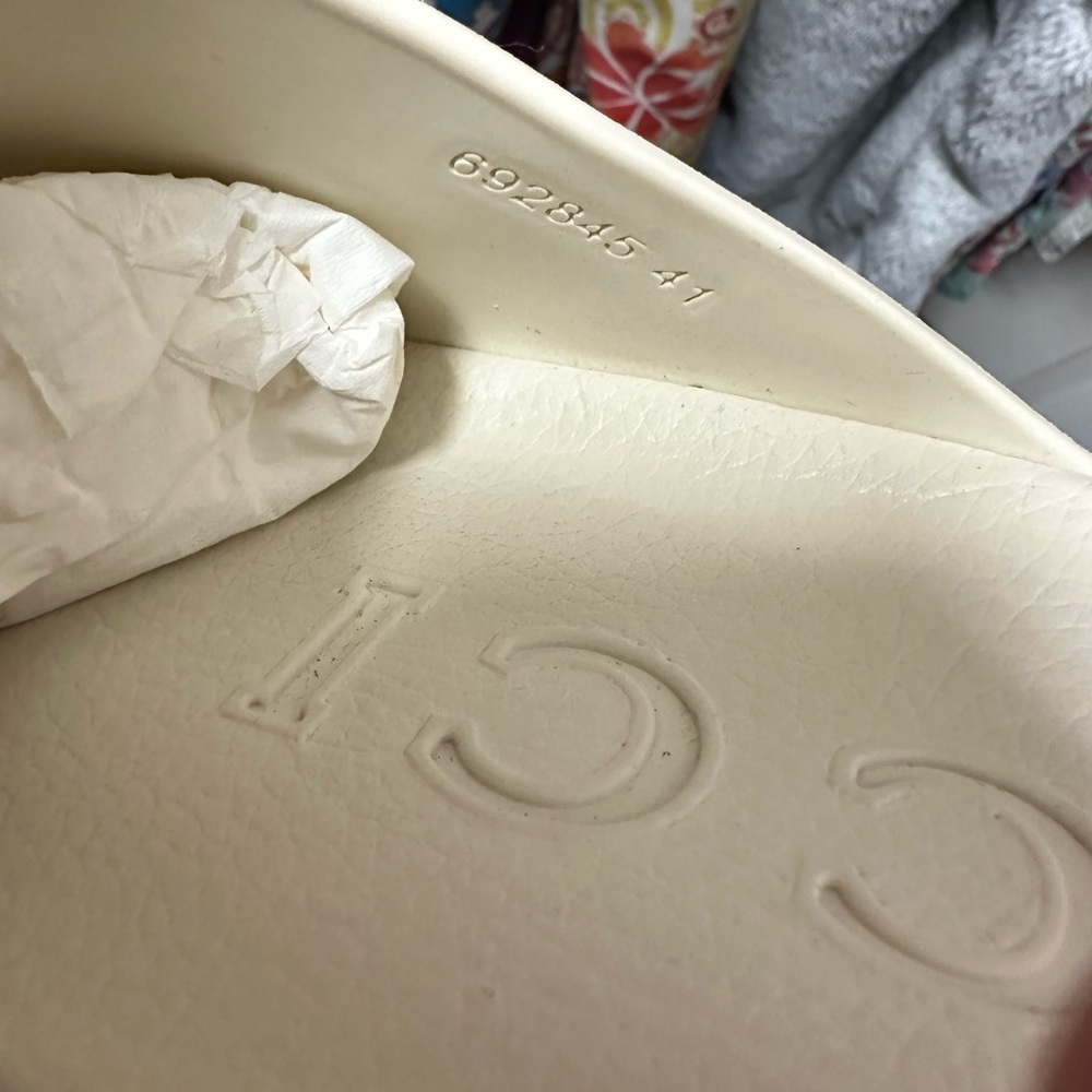 Fabulous Gucci Interlocking G Platform Slide, Off… - image 7